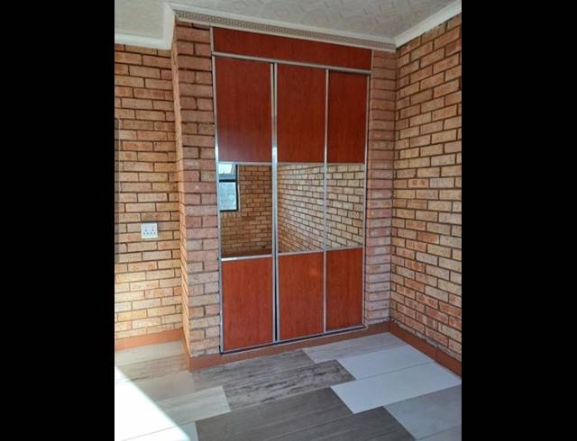 2 BEDROOM PROPERTY TO RENT IN BELLAIR